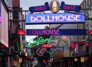 Die Hamburger Vergnügungsmeile - die Reeperbahn