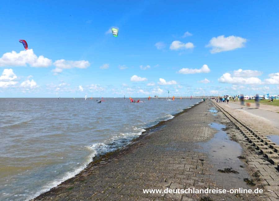 Blick auf den Norddeicher Strand