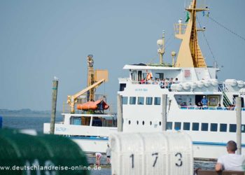 Nessmersiel-Faehre-Baltrum-T-DR