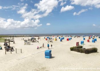 Nessmersiel-Strand-Spielplatz-Rollstuhlweg-T-DR