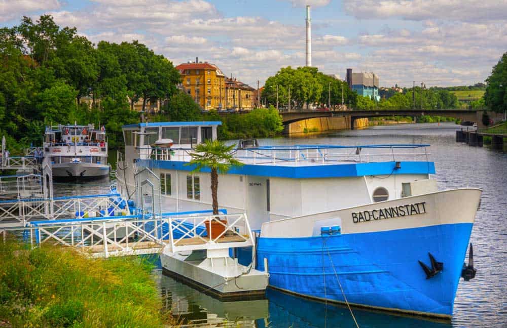 Stuttgart mit Neckar als Freizeitoase