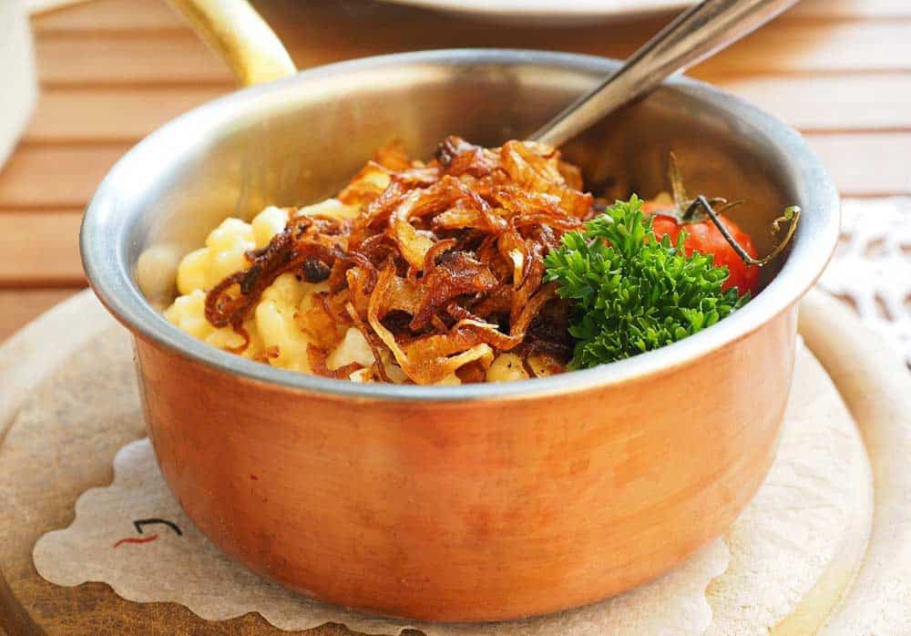 Schwäbische Käsespätzle