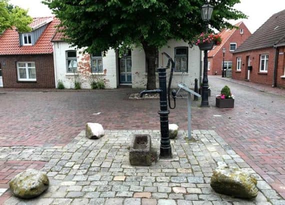 Marktplatz von Dornum © Deutschlandreise