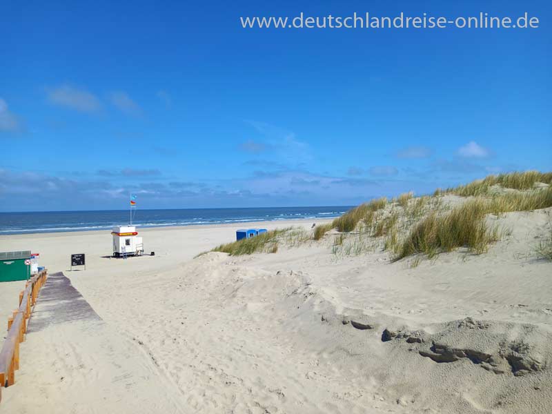 Badestrand in der Nähe des Juister Flugplatzes