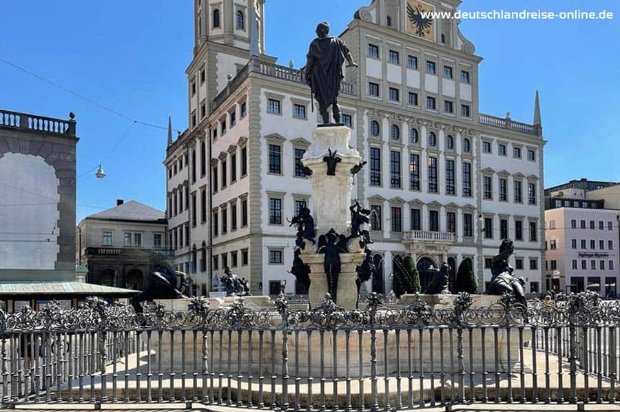 Der Augustusbrunnen in Augsburg