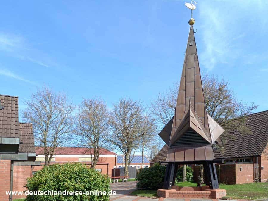 Turm der Leezdorfer Kirche