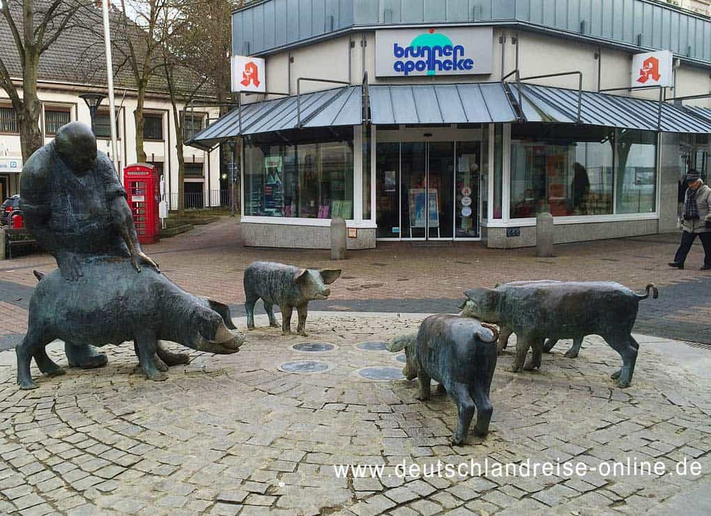 Colon-Sültemeyer-Brunnen (Schweinebrunnen) In Bad Oeynhausen (www.deutschlandreise-online.de)