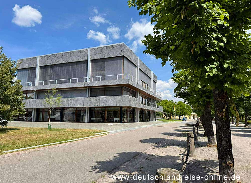 Das Gebäude des Bundesverfassungsgerichtes in Karlsruhe