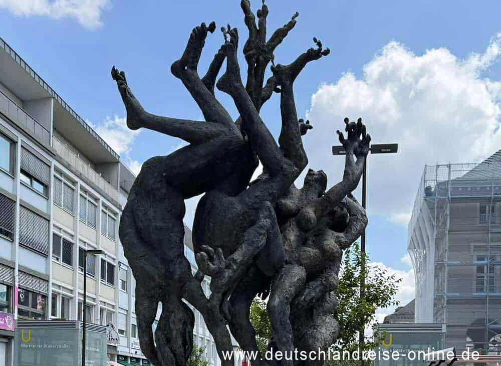 Lammbrunnen in Karlsruhe