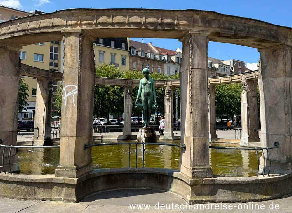 Stephanienbrunnen in Karlsruhe